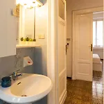 Titty House - Crocetta Apartment Mailand